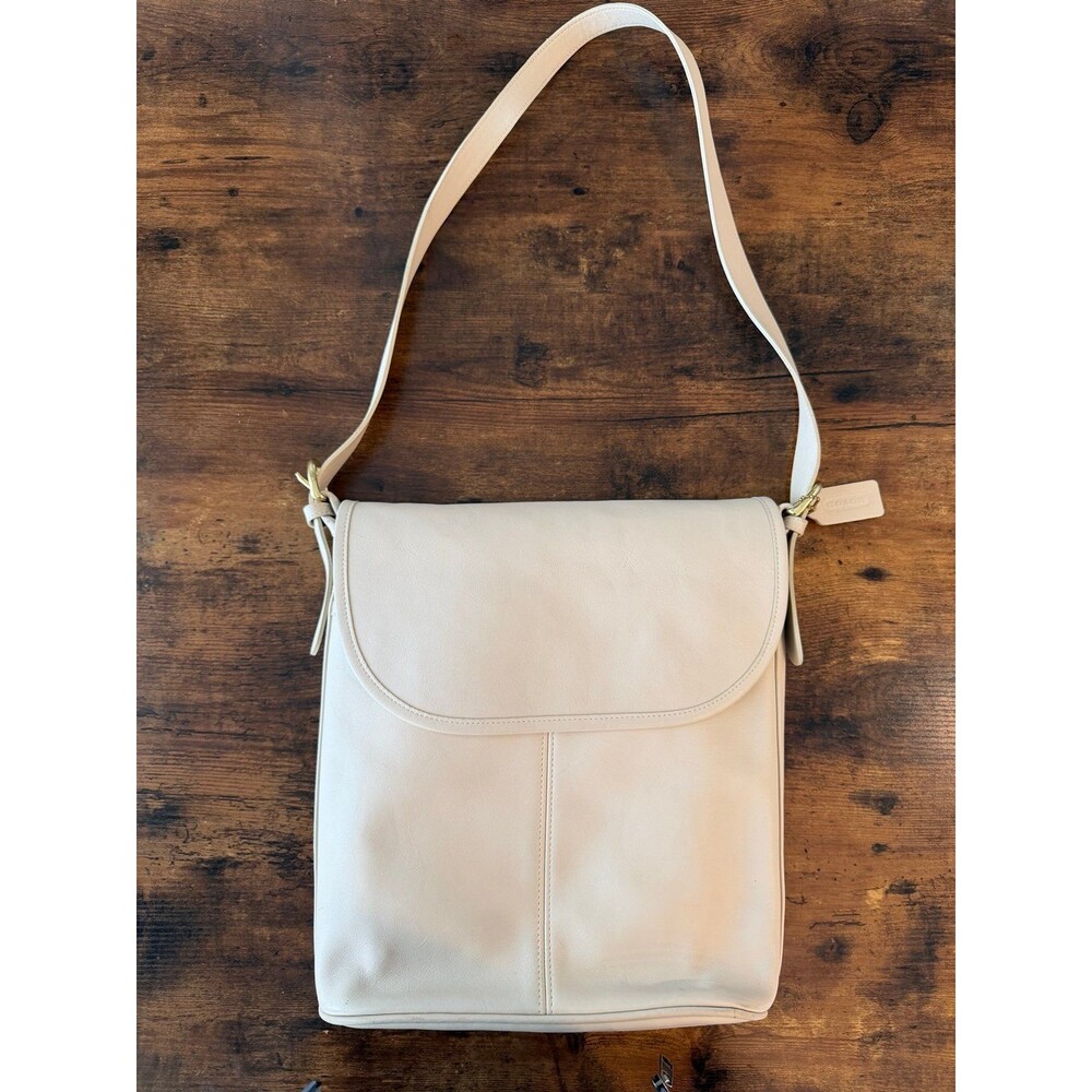 Vintage Coach USA 4415 Ivory Glove Tanned Leather Whitney Crossbody Shoulder Bag